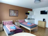 Zweibettzimmer mit eigenem Bad