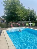 Salles Lavalette - Bed and Breakfast Salles-Lavalette