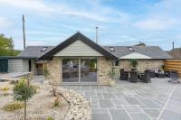 The Cow Stalls - Stunning Farmhouse with Wonderful Views and Garden - Close to Corfe Castle - Chambres d'hôtes Langton Matravers