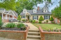 Charlotte Home with Yard - Near Spectrum Center! - B&B