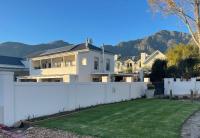 Largest one bed apartment & private pool in the Hoek - B&B