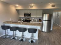 Retreat at Regal Palms 2B2B, D402 - B&B Davenport