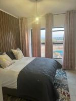 Appartamento Premium con 3 Camere da Letto e Balcone