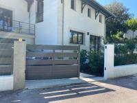 Appartement neuf T2 avec jardin et terrasses - B&B