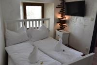 One-Bedroom Apartment with Terrace