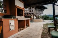 Cabana Petersdorf - B&B Petrești