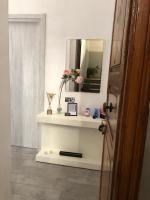 Appartamento con 2 Camere da Letto e Vista Mare