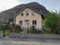 T3 neuf 65m2 5 personnes avec jardin au calme, ménage inclus, local vélo - B&B