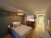St Tropez Plage - B&B