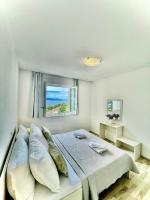One-Bedroom Apartment with Balcony and Sea View