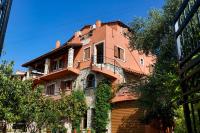 Villa Kolonja - Holiday Homes near Ksamil Beach - B&B Ksamil