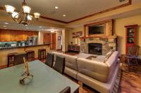 Big Horn Lodge 403 by East West Hospitality - B&B Truckee
