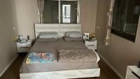 קוט'ג 6 חדרים שלווה תבורית - B&B Kfar Tavor