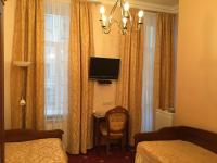 Tweepersoonskamer met 2 Aparte Bedden