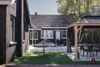 Remodeled 1920s Bungalow and Retro Casita, Hammock - B&B Mesa