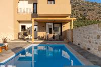 Irisma Luxury Villa with private pool - Bed and Breakfast Archanes