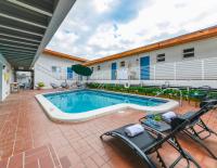 Unit with Balcony and Parking at the beach -M45 - Ferienwohnung Hollywood