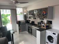 Gîte le Petit Manguier - Chambres d’hôtes Les Abymes