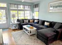 Seaside Serenity AC-Beautiful Ocean View Home -3 bed 2 bath - B&B