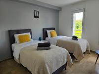 Appart'City village - Bed and Breakfast Trappes