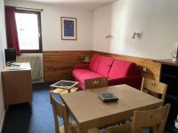 LE CHALET - Piscine 13 - Studio pour 4 Personnes MAE-8744 - Ferienwohnung