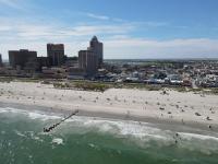 9BR Beach Block House with 13 Beds in Central Atlantic City - Chambres d'hôtes Atlantic City