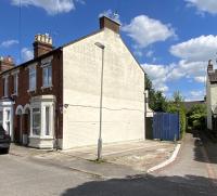Apartment with an Open-Plan Kitchen Living Room - B&B Aylesbury