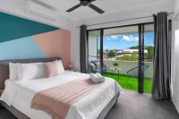 The Loft - Trendy Coastal Charm with Pool - Ferienwohnung Cairns
