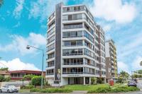 Warrick Towers - Bed and Breakfast