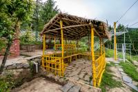 Mountain Bliss Homestay - Bed and Breakfast Khajjiar