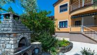 Apartment Zmak with Terrace - B&B Umago