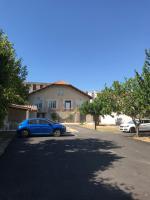 Résidence K and C - Ferienwohnung Bollène