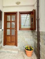 Chalet nella roccia da Marinella - B&B