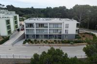 Nava-Apartment with beutiful view and garage space - B&B