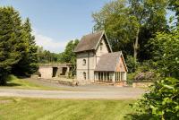 Folly - Middleton Hall Estate - B&B Belford