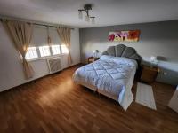 Two-Bedroom Apartment with Mountain View