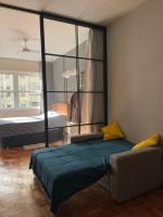 Quadra praia! Loft industrial requintado NOVO para 4 pessoas vizinho COPACABANA PALACE! - Chambres d'hôtes Rio de Janeiro