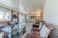 Spacious 3-bedroom apartment with balcony Gratte Ciel Villeurbanne - Bed and Breakfast Villeurbanne