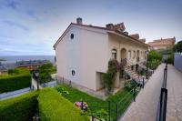 Dúplex en Comillas. Urb Balcón del Cantábrico - B&B