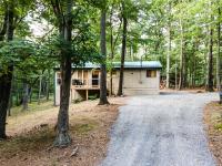 Modern w Hot Tub, Sauna, WiFi, Fire Pit, Grill, Deck - B&B