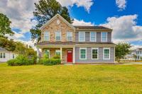 Fenced Yard & Patio! 2,400-Sq-Ft Chesapeake Home - B&B Chesapeake