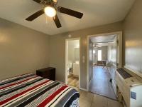 One Bed 1 Bath with Full Kitchen near Fort Sill - Bed and Breakfast