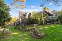 Lux Escape on the Peninsula - Pool, Spa & Nature - Bed and Breakfast Mount Eliza