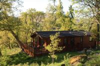 Lodge 6 (Superior +), Sleeps 6, Hot Tub, Pet Friendly. 