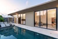 Trident-3 Villa in Batu Bolong - B&B