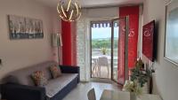 Aprilia Residence - Ferienwohnung