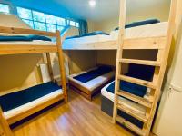 Chambre Familiale avec Salle de Bains Commune