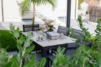 H11 VILLA MIA Giardino-Parcheggio - B&B Sanremo