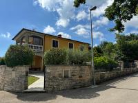 Apartman Edo - Bed and Breakfast Sveti Lovreč