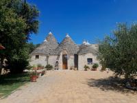 Trullo with mezzanine